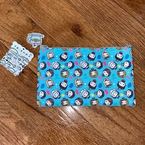 ❤️3/$10❤️ NWT Friends pencil case